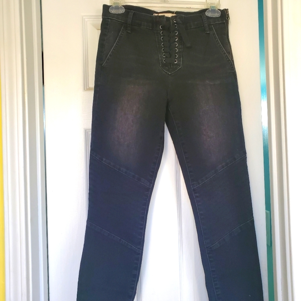 Gap Black Skinny Jeans